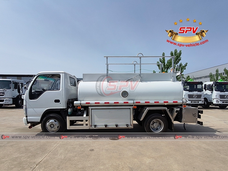 3 Units of Fuel Dispensing Truck ISUZU - Left Side View